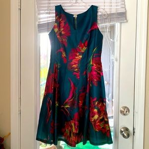 Cocktail party Green dress never worn!!!!